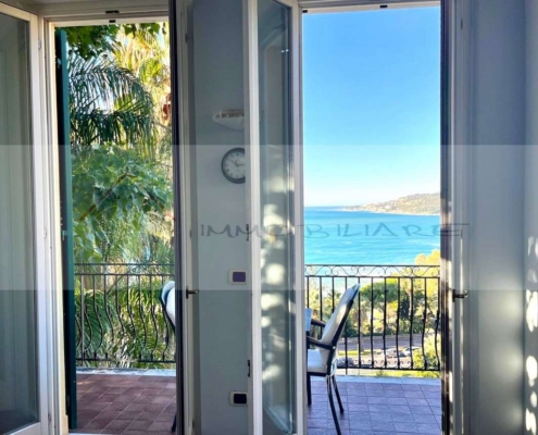 imm_10375-20251025134453-1144