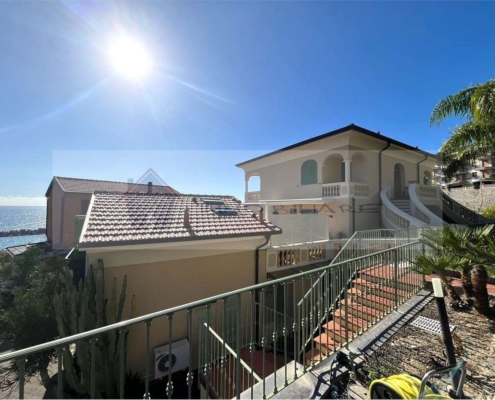 imm_10385-20251030174257-1280