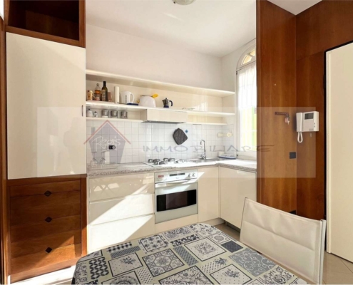 imm_10399-20251030174944-1280